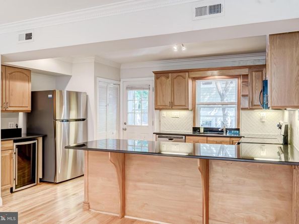 735 Bernard Street, Alexandria VA 22314