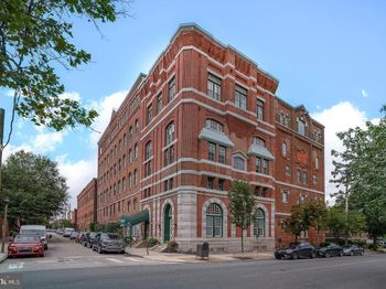 825 N 29TH Street