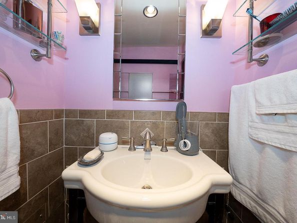 825 N 29TH Street 4G, Philadelphia PA 19130