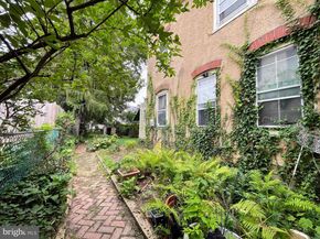 24 Westview Street, Philadelphia PA 19119