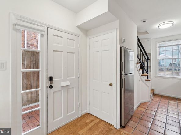 19 Snows Court NW, Washington DC 20037