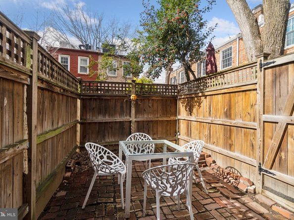 19 Snows Court NW, Washington DC 20037