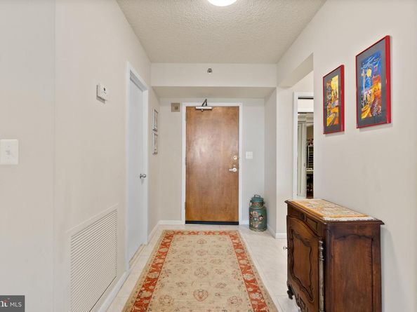 5501 Seminary Road 804S, Falls Church VA 22041