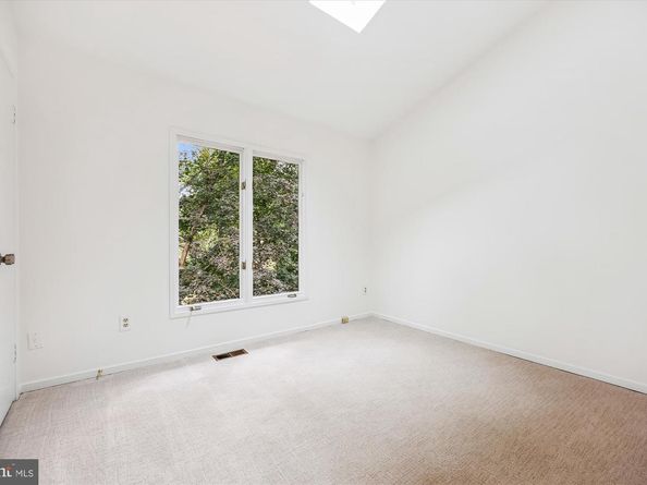 7818 Whiterim Terrace, Potomac MD 20854