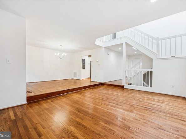 7818 Whiterim Terrace, Potomac MD 20854