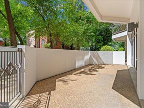 1530 Key Boulevard 112, Arlington VA 22209