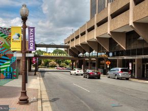 1530 Key Boulevard 112, Arlington VA 22209