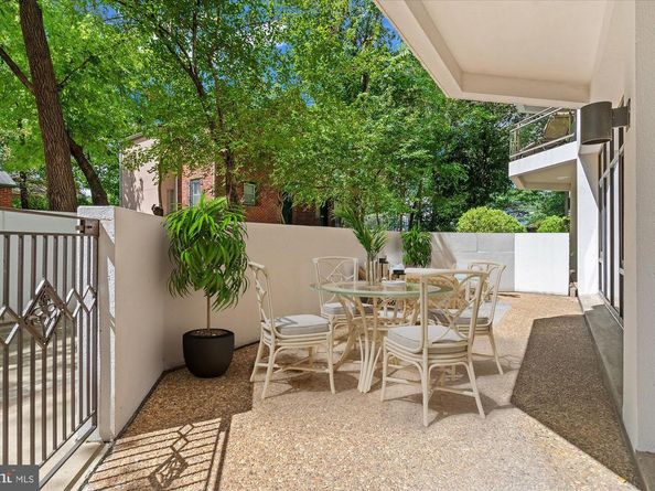 1530 Key Boulevard 112, Arlington VA 22209