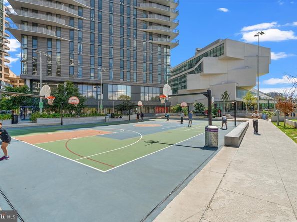 1530 Key Boulevard 112, Arlington VA 22209