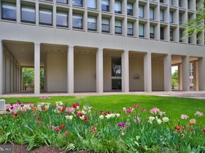 200 Locust Street 27FN, Philadelphia PA 19106