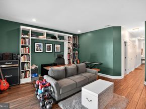 286 Parker Avenue G, Philadelphia PA 19128