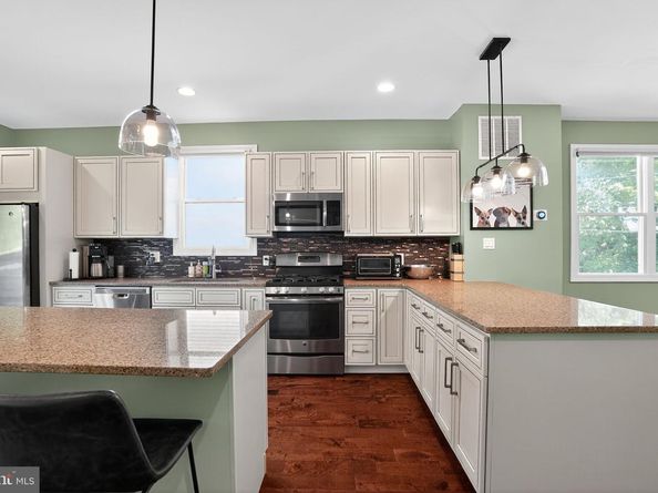 286 Parker Avenue G, Philadelphia PA 19128