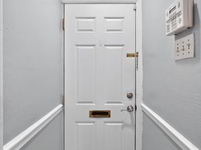 2320 Manning Street, Philadelphia PA 19103