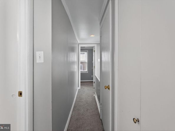 2320 Manning Street, Philadelphia PA 19103