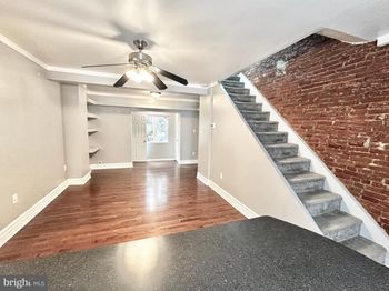 2320 Manning Street