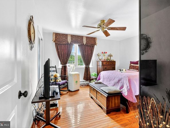 454 Avenue A A, Horsham PA 19044