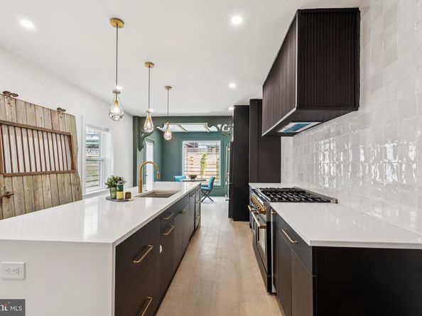 2217 Mount Vernon Street, Philadelphia PA 19130