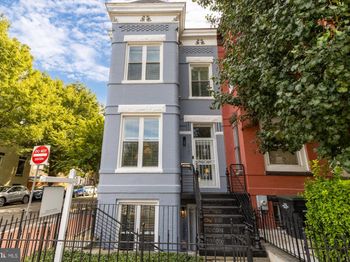 1523 1st Street NW
