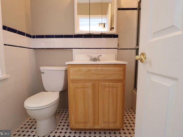 728 Shirley Street, Philadelphia PA 19130