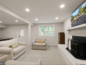 7324 Auburn Street, Annandale VA 22003