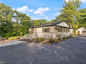 7324 Auburn Street, Annandale VA 22003