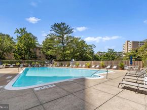 5340 Holmes Run Parkway 1102, Alexandria VA 22304
