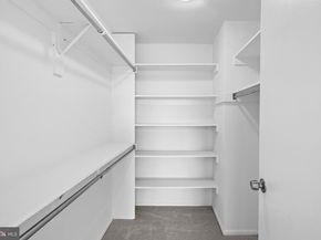 5340 Holmes Run Parkway 1102, Alexandria VA 22304