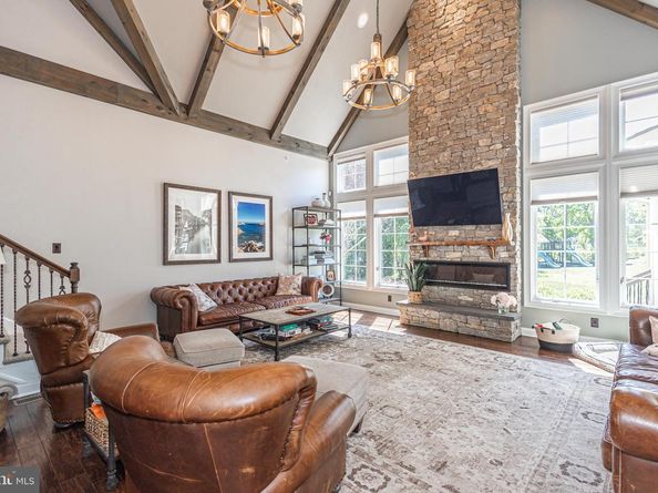 2417 April Drive, Jamison PA 18929