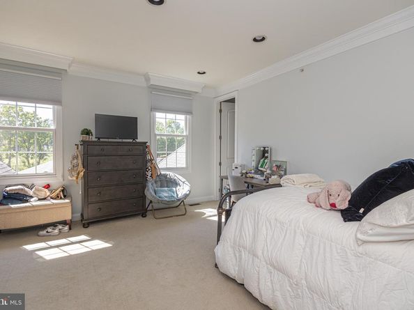 2417 April Drive, Jamison PA 18929
