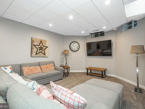 2417 April Drive, Jamison PA 18929