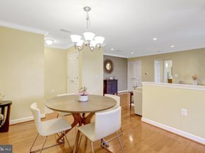 4119 S Four Mile Run Drive 404, Arlington VA 22204