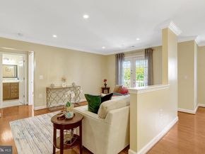 4119 S Four Mile Run Drive 404, Arlington VA 22204