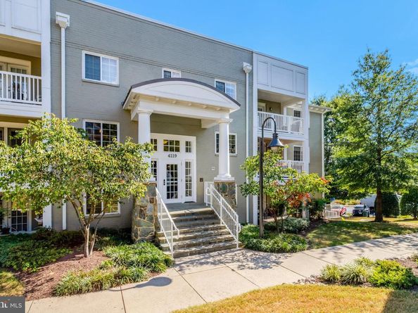 4119 S Four Mile Run Drive 404, Arlington VA 22204