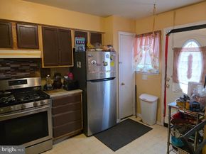 1206 Parrish Street, Philadelphia PA 19123