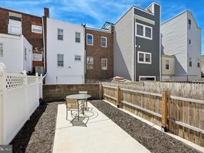 140 Pierce Street, Philadelphia PA 19148