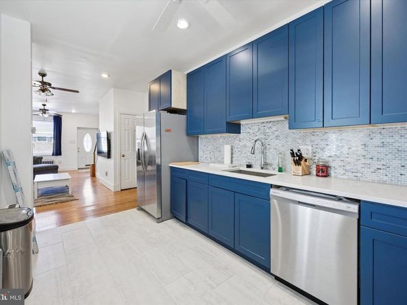 140 Pierce Street, Philadelphia PA 19148
