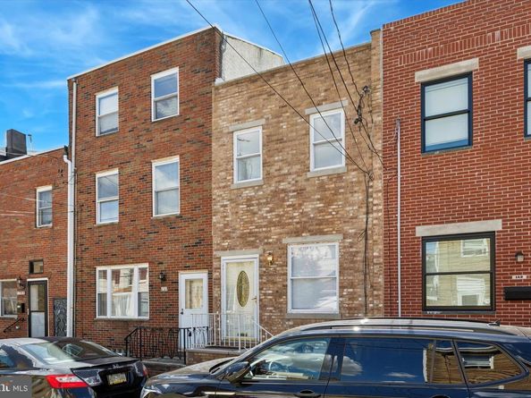 140 Pierce Street, Philadelphia PA 19148
