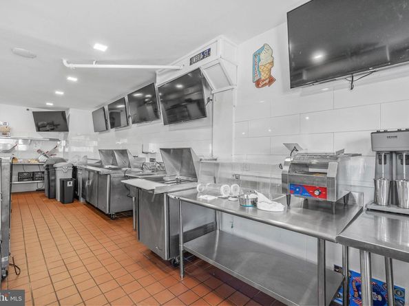 4630 Umbria Street, Philadelphia PA 19127