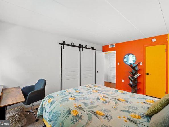 132 Roberts Lane 303, Alexandria VA 22314