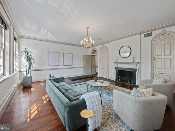 521 Duke Street, Alexandria VA 22314