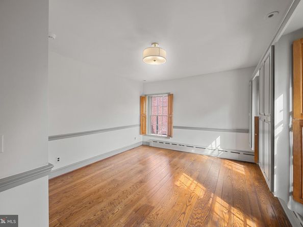 521 Duke Street, Alexandria VA 22314