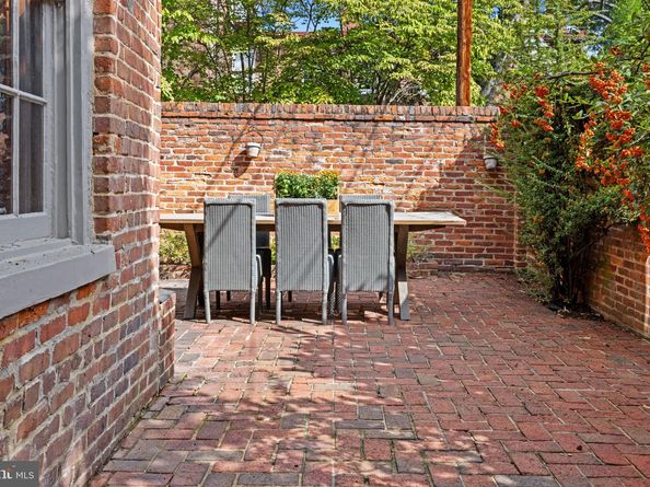 521 Duke Street, Alexandria VA 22314