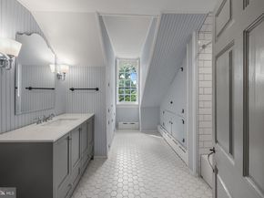 521 Duke Street, Alexandria VA 22314
