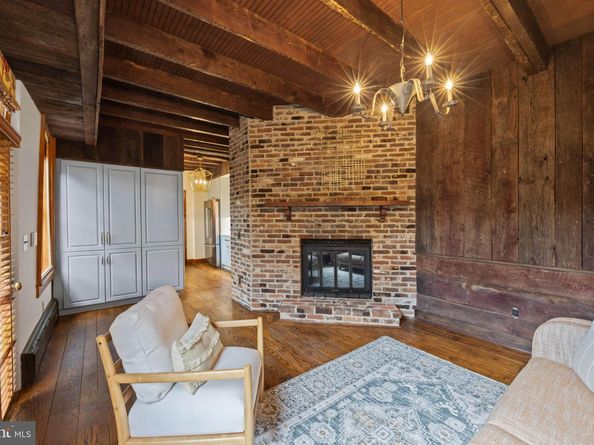 521 Duke Street, Alexandria VA 22314
