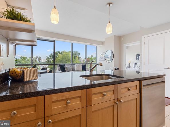 2001 15TH Street N 306, Arlington VA 22201