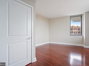 2001 15TH Street N 306, Arlington VA 22201