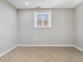 814 N Croydon Street, Sterling VA 20164