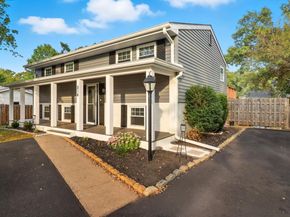 814 N Croydon Street, Sterling VA 20164