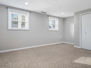 814 N Croydon Street, Sterling VA 20164