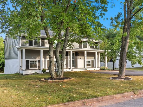 814 N Croydon Street, Sterling VA 20164